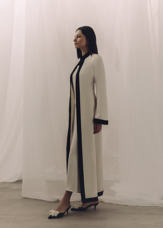 Celestine | Maxi Dress with Loose Cape