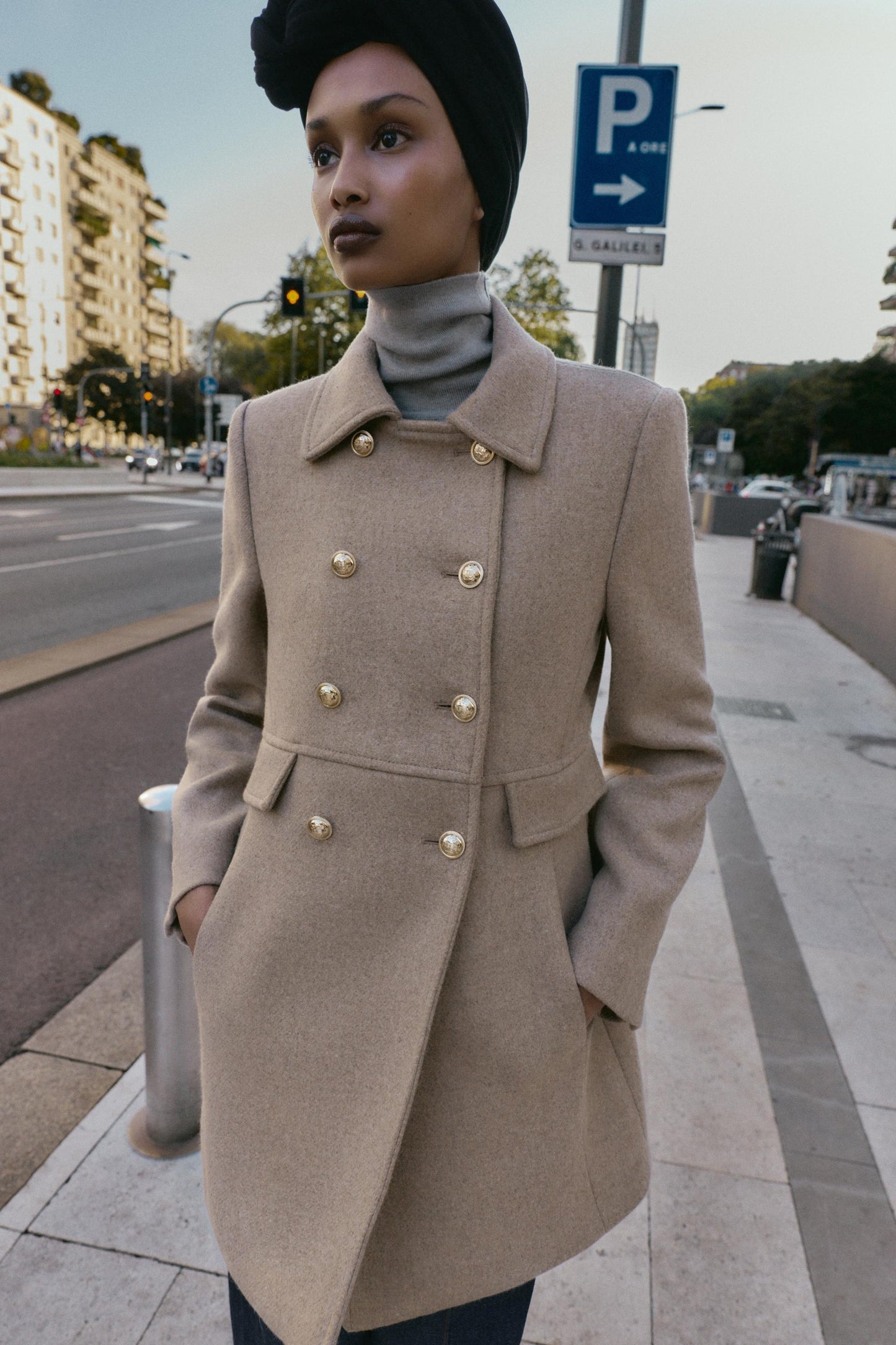 Adara | Short Double Breasted Wool Coat