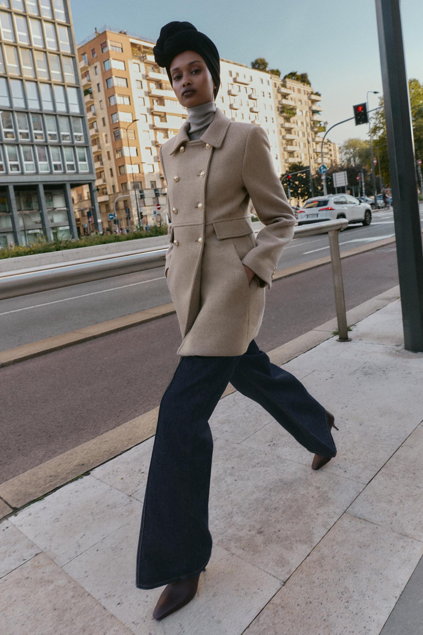 Adara | Short Double Breasted Wool Coat