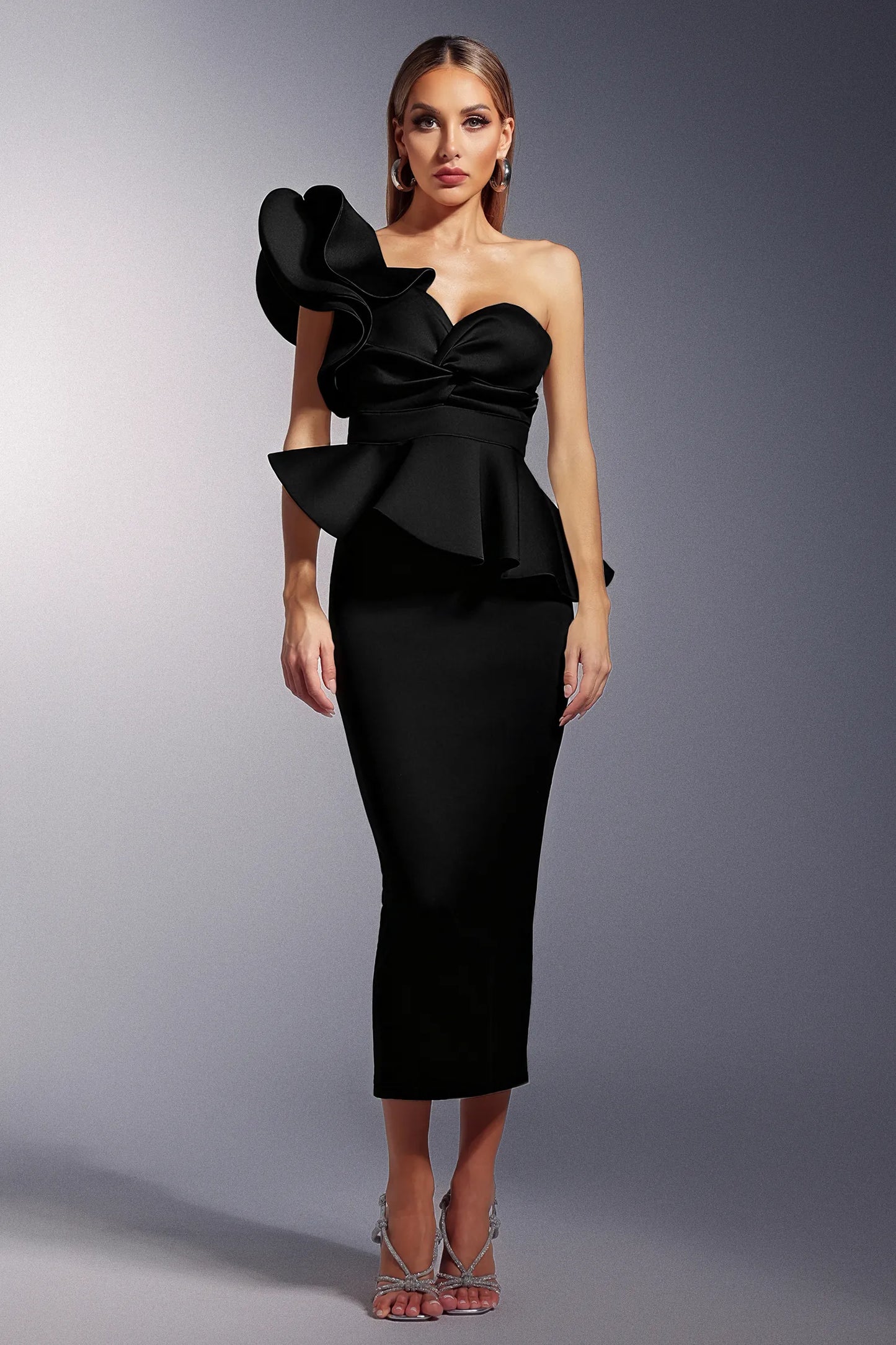 Luysa | One Shoulder Asymmetry Black Midi Set