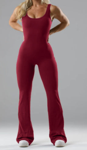 Macacão Slim Fit com Elevação do Quadril e Costas Sexy