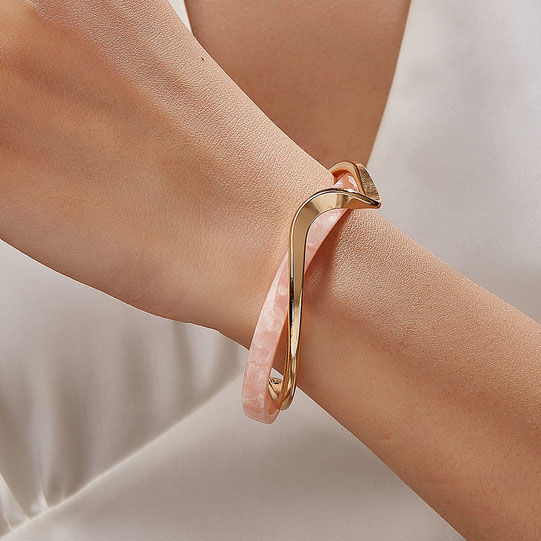 Pulseira de metal com placa de marisco branco para mulheres, abertura ajustável, 2 camadas, design leve, joias de luxo femininas, presentes
