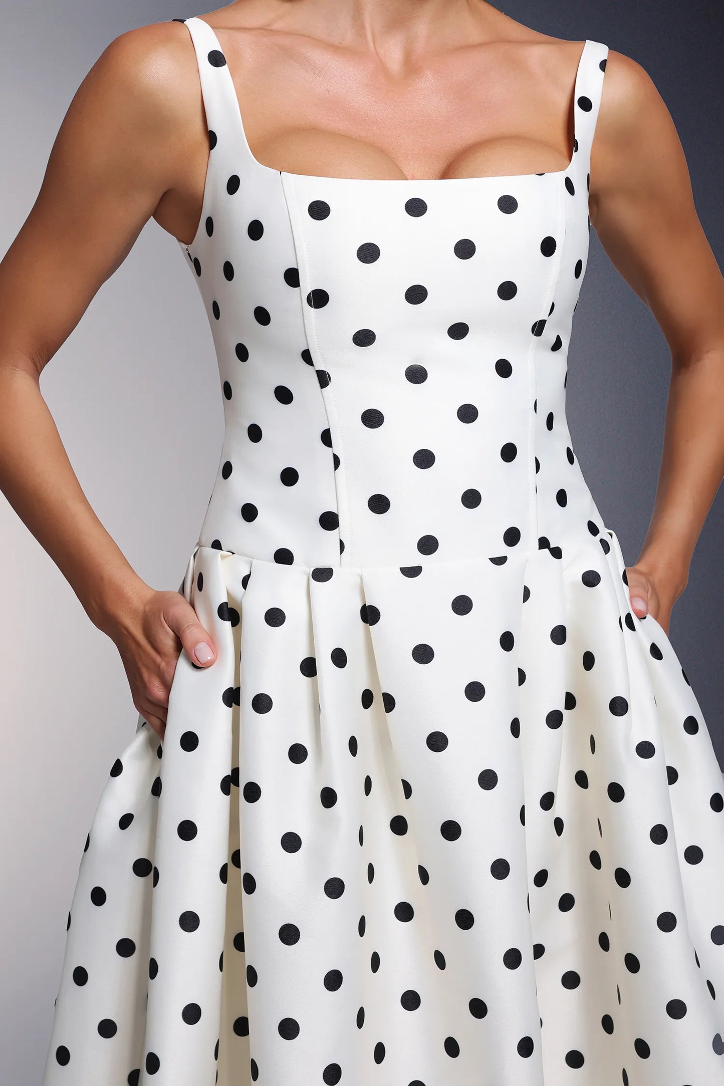 Zada | Polka Dot Wave Point Maxi Dress
