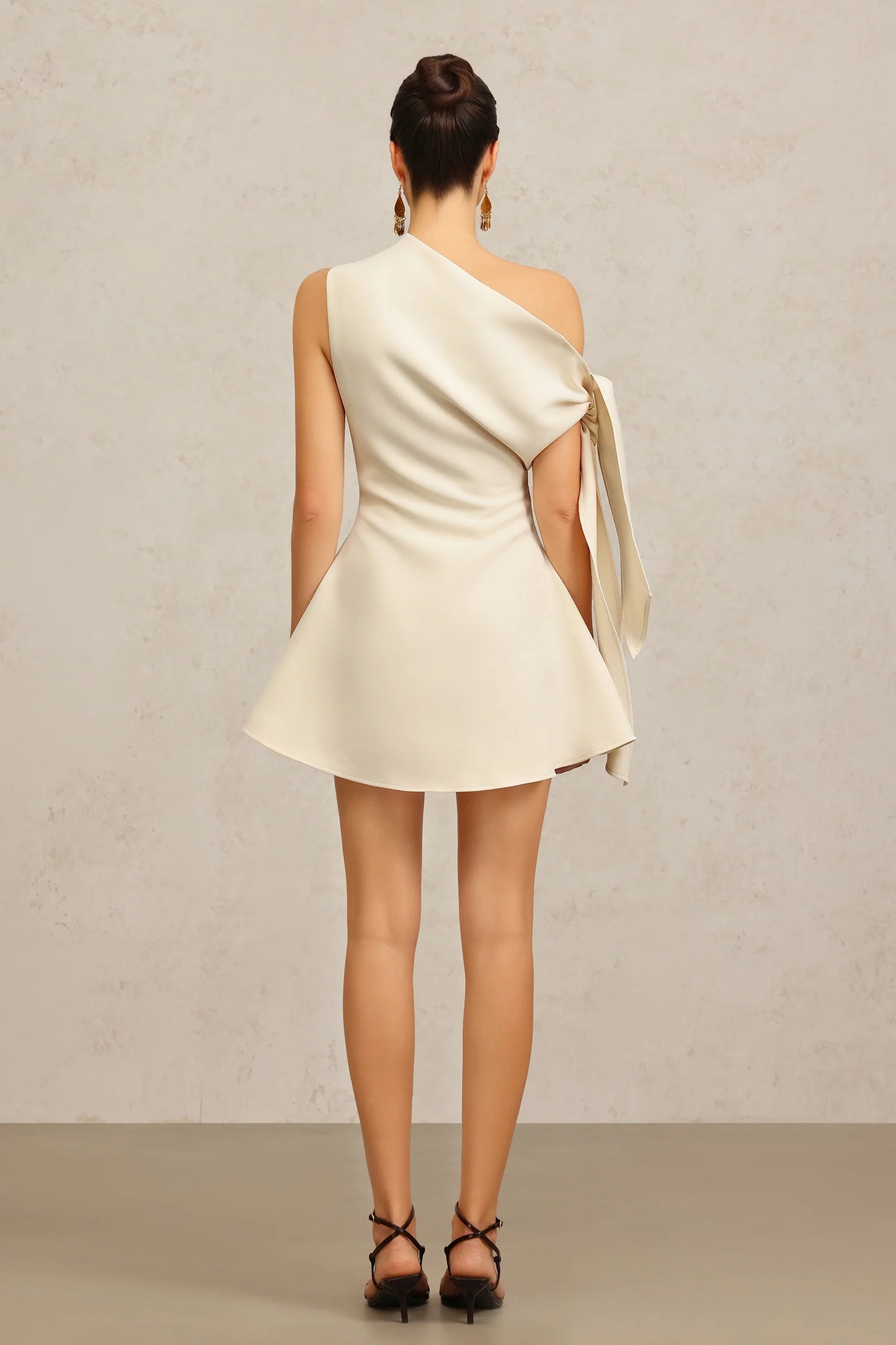 Retale | One Shoulder Mini Dress
