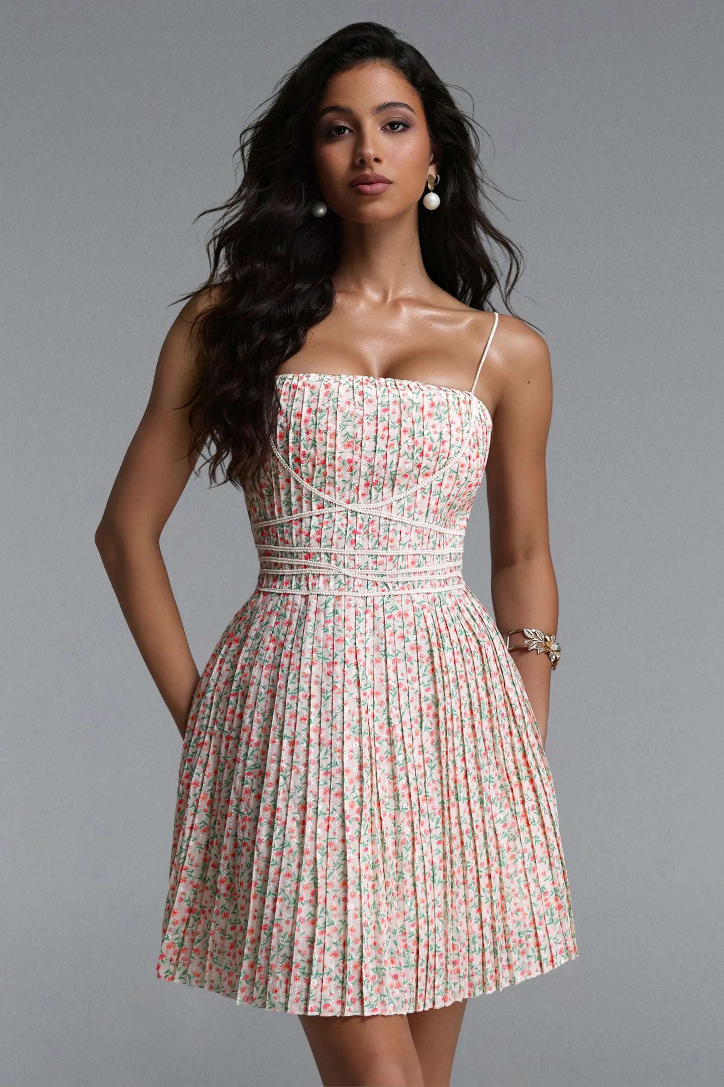 Zavan | Romantic Bloom Cinched Mini Dress