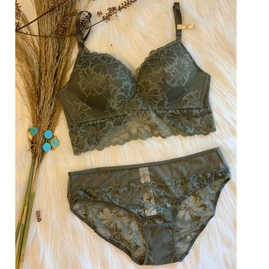 Colette | French Retro Lace Bra & Underwear Set