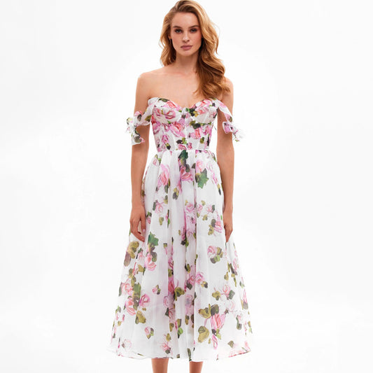 Chic and Sleek Autumn Suspender Dress
