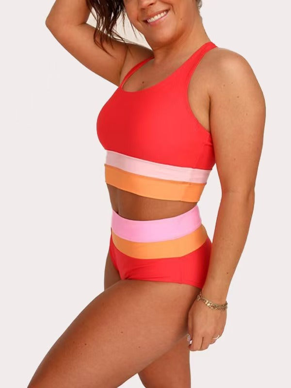 Maiô Plus Size com Fenda e Zíper Estampado